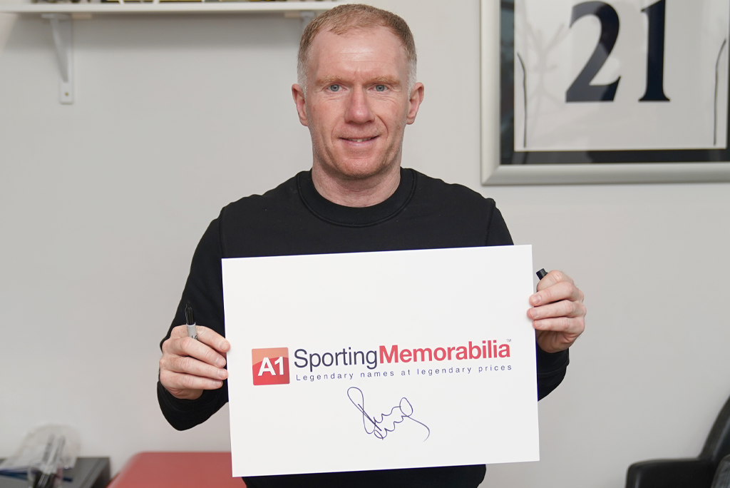 Paul Scholes signs with A1 Sporting Memorabilia on the 14th October 2025, in Manchester, UK.