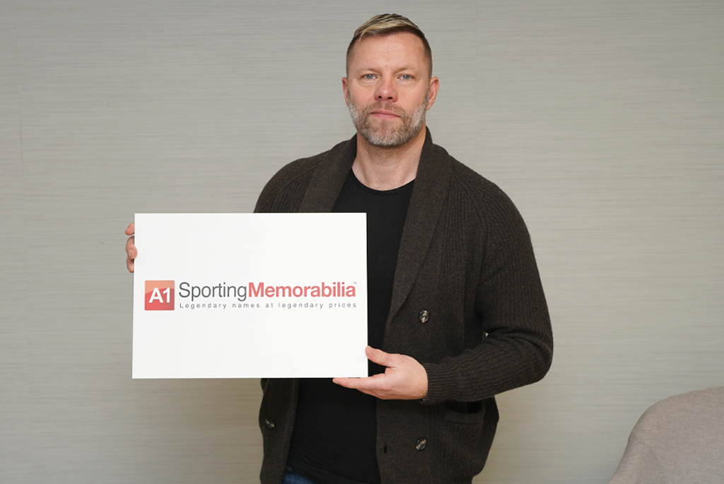Eidur Gudjohnsen signs with A1 Sporting Memorabilia on the 19th January 2026, in Cobham, UK.
